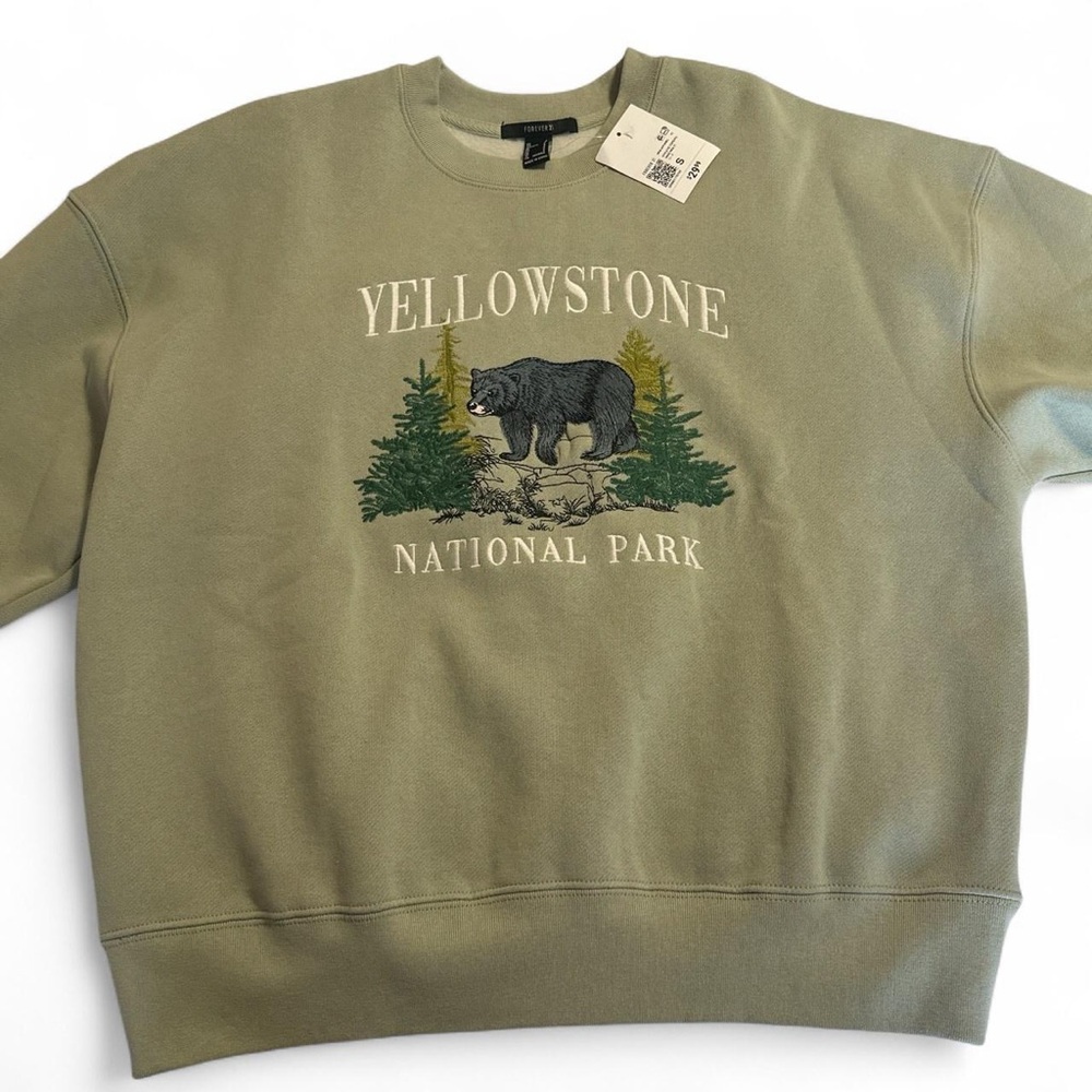 Forever 21 Green Crew Neck Sweater
